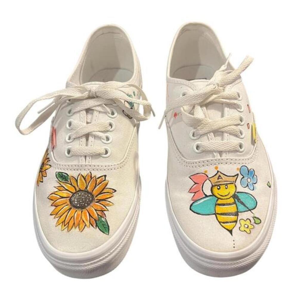 One-of-a-Kind Custom Hand-Painted Sunflower Bee Vans  SIze 9